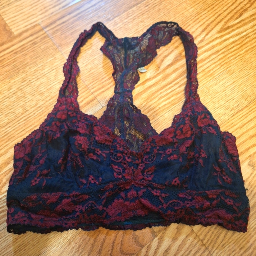 Lace Bralette in Black and Red